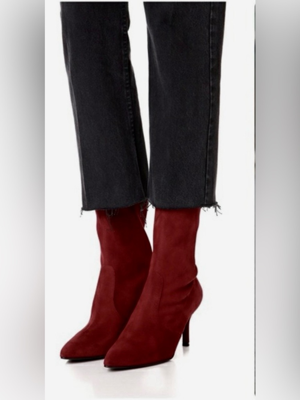 Stuart Weitzman Cling Oxblood Merlot Red Wine Kitten Heel Slip On Ankle Boots 7